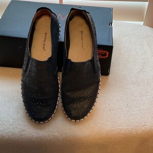 bernie mev. Women's Dark Slip-On Sneakers